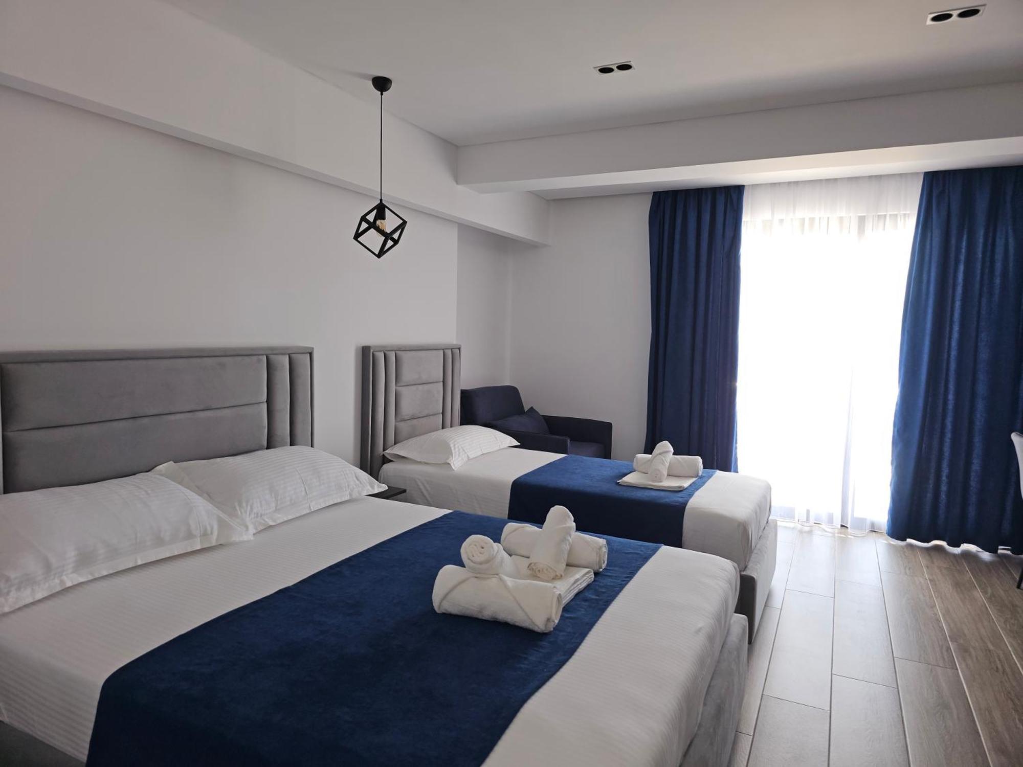 Ardit Seaside Rooms Sarandë Exterior foto